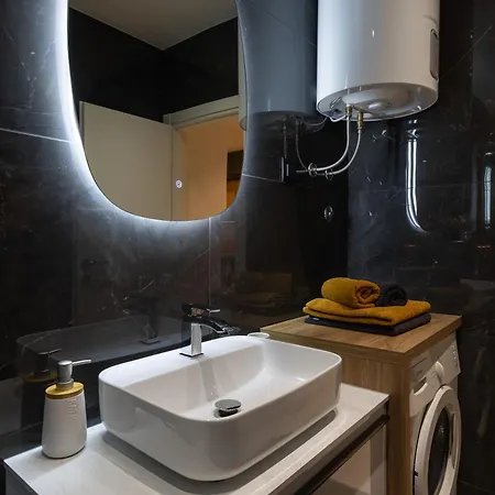 Brand New*city Centre Apart. Kirby Дубровник